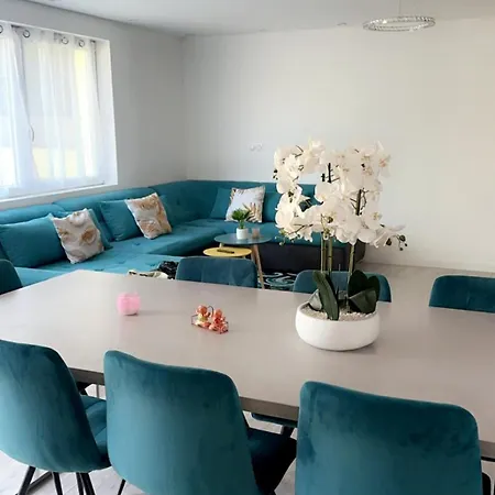 House For Rent, 4 People * Huttenheim