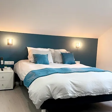 House For Rent, 4 People Casa de Férias Huttenheim